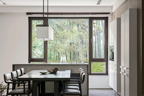 铝包木门窗的影响因素你知多少?